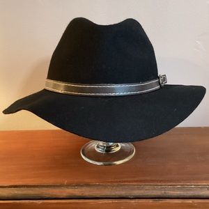 Madden Girl Black wool floppy boho hat